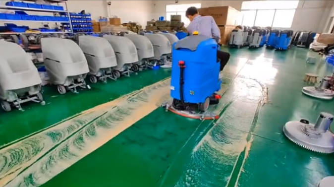 鄂尔多斯2023年还在用人工的物业保洁不妨试试洗地机吧